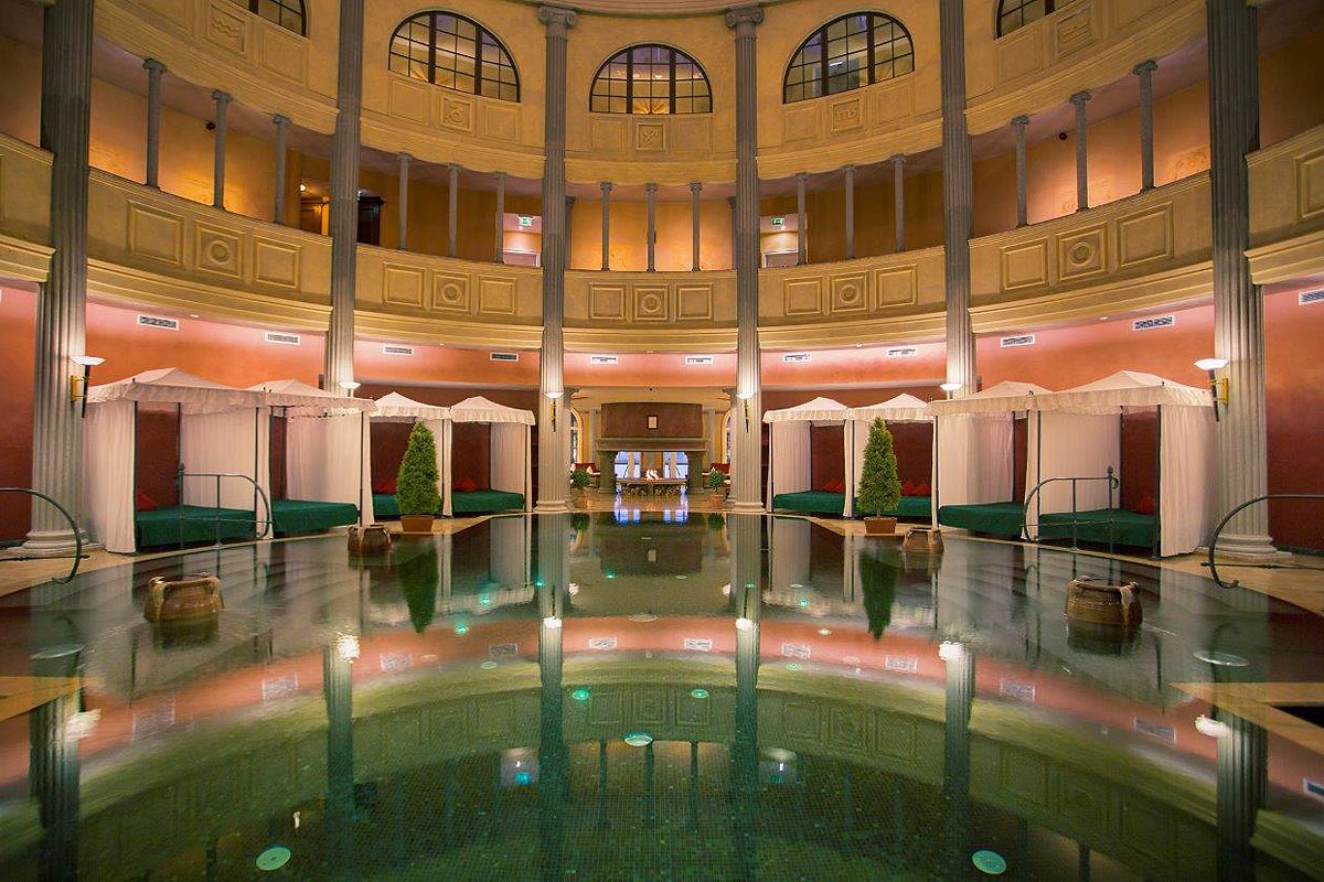 bei-schumann-spa-tempel-innenpool Hotel BEI SCHUMANN SPA-Tempel Innenpool