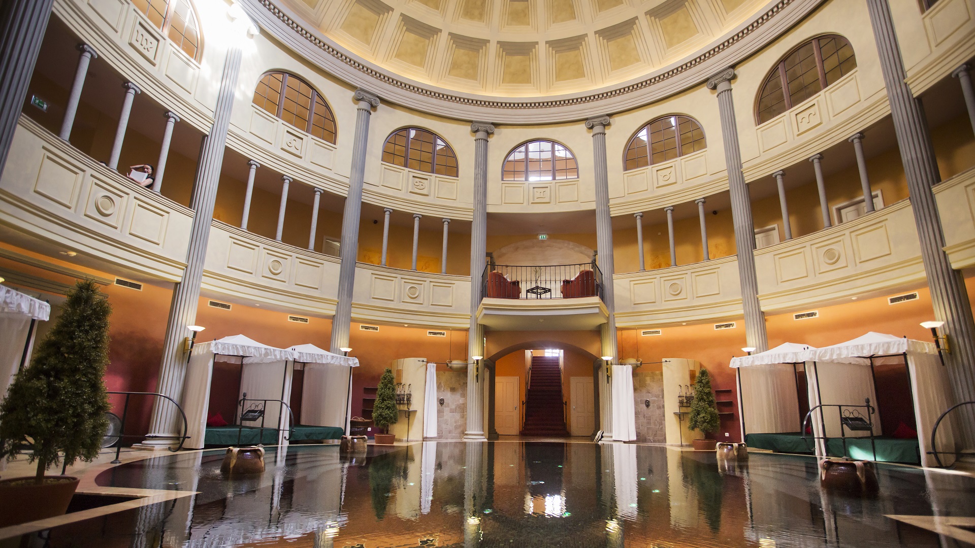 BEI SCHUMANN SPA-TEMPEL